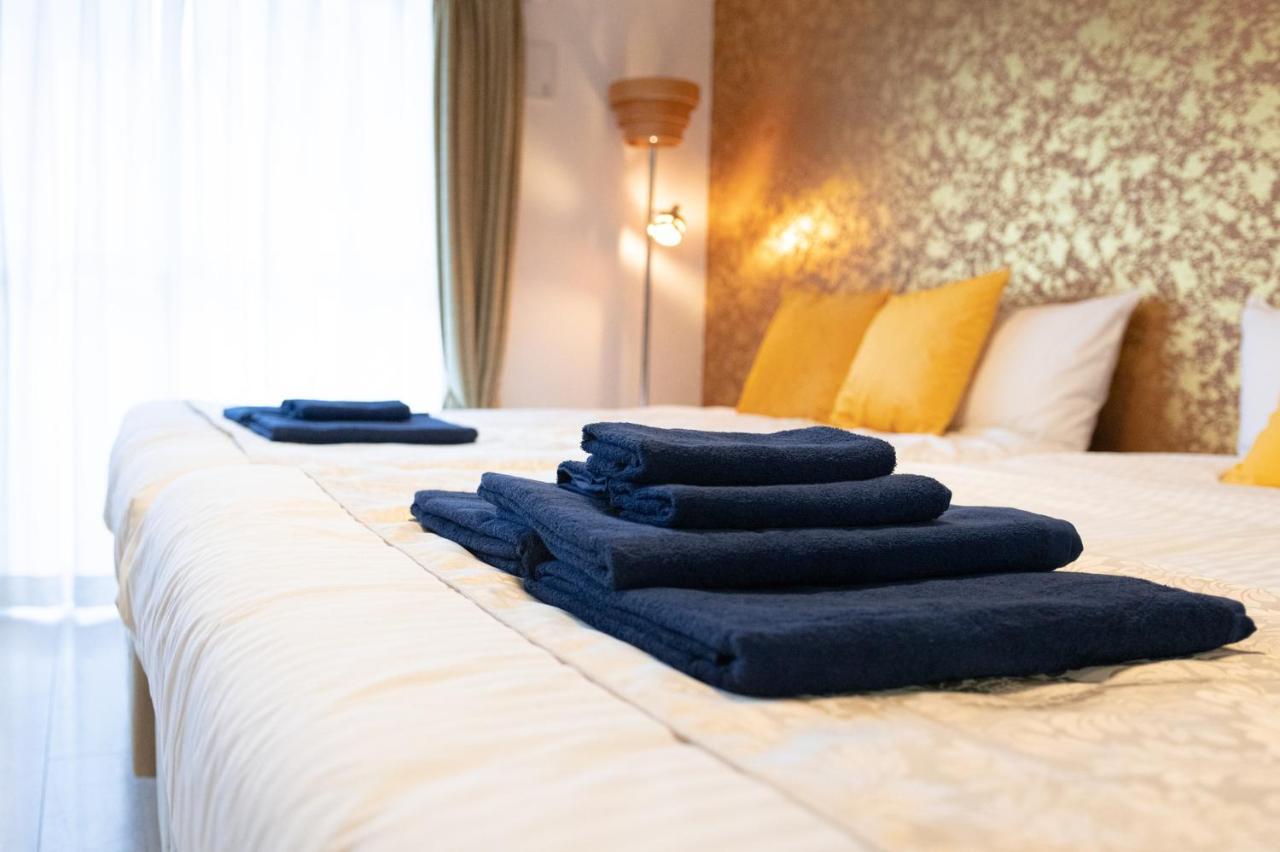 Japan Hinata Hotel 池下駅徒歩2分 1Ldk 50平米 8名 Nagoya Exteriör bild